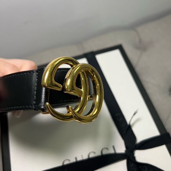 SOLD Gucci Marmont Leather Belt with Shiny Buckle - Size 70 (US 24) - Picture 5 of 11